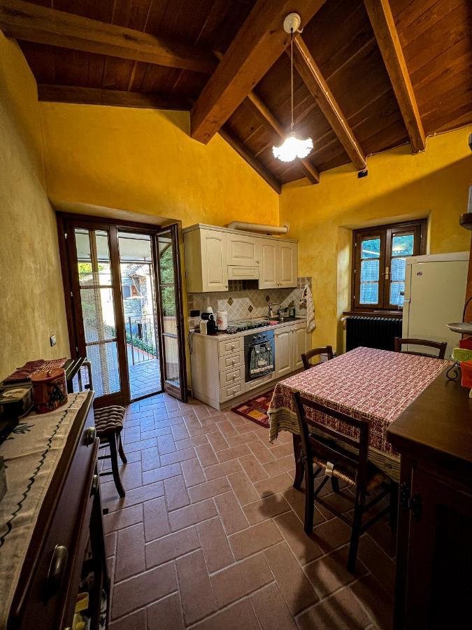 Old Village Linda - Tra Lunigiana & Cinque Terre Comano  Exterior photo